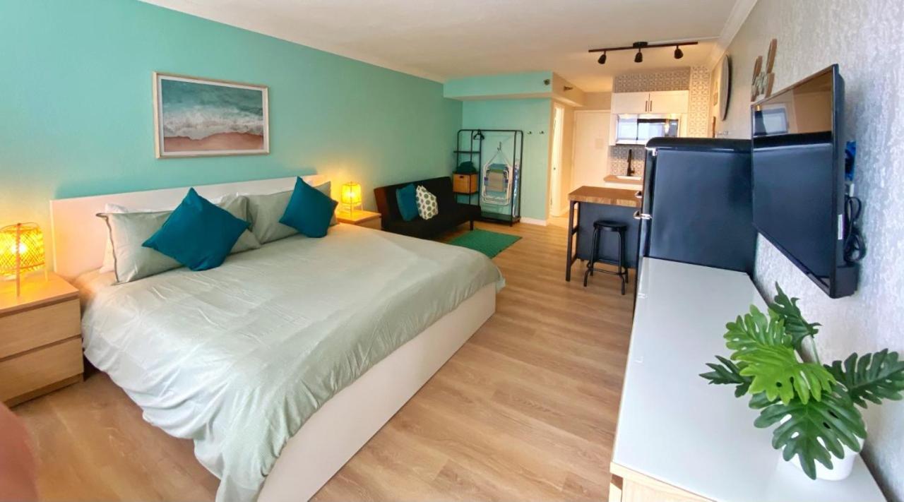 Castaways Resort Studios Daytona Beach Bagian luar foto