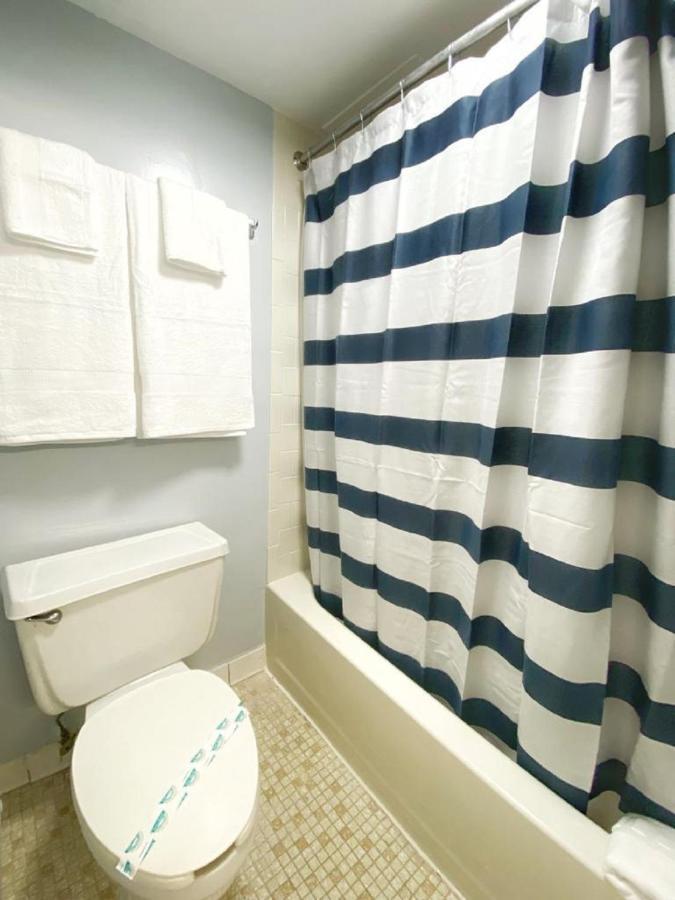 Castaways Resort Studios Daytona Beach Bagian luar foto