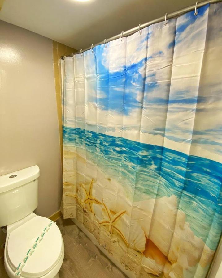 Castaways Resort Studios Daytona Beach Bagian luar foto